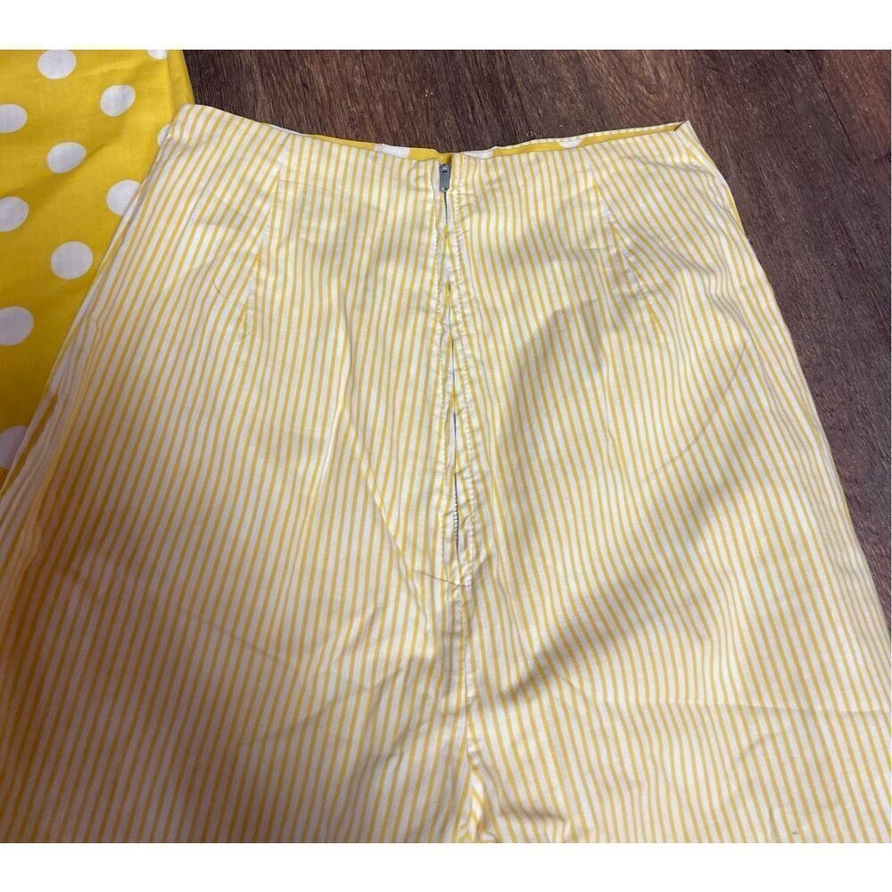 Vintage 60s Bright Yellow Polka Dot & Stripes Reversible Tunic Top & Shorts Set - Picture 8 of 14